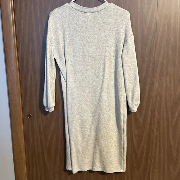 Ingrid and Isabel The Nest Dress - Picture 5 of 5